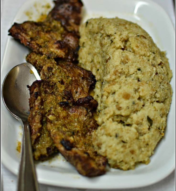 Burras de porco com migas 4.5 (2)