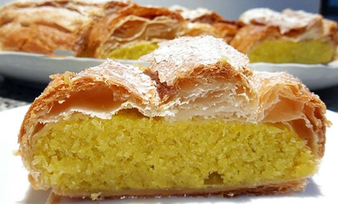 Rolo de massa molhada com recheio de doce de ovos e coco 5 (6)