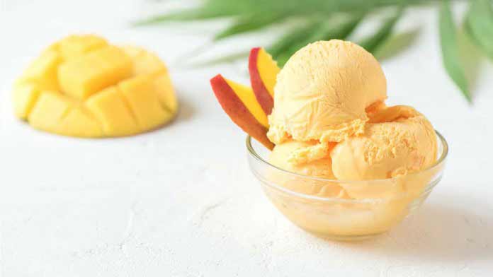 Gelado vegan de manga e coco 5 (1)