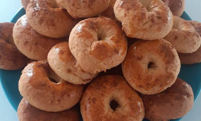 Receita rápida e fácil dos biscoitos de coco e limão 4.5 (11)