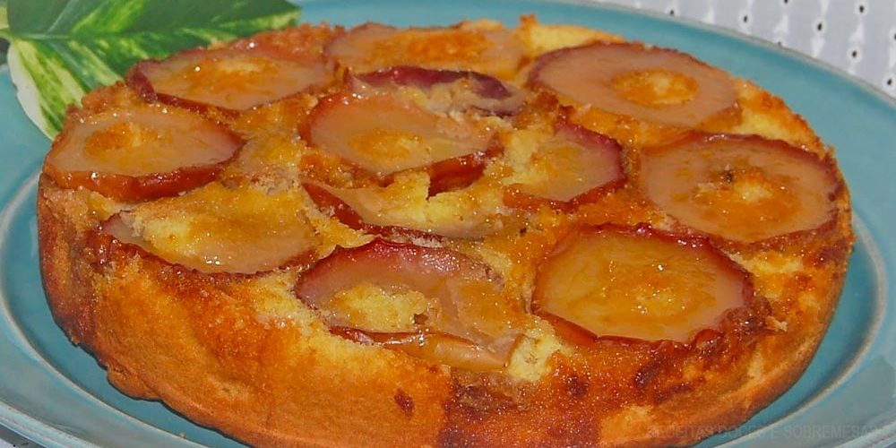 Bolo Virado de Maçã 4.5 (8)