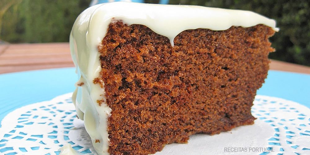 Bolo de Chocolate com Cobertura de Cream Cheese 5 (3)