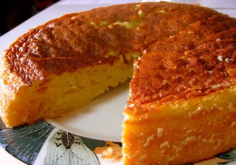 Bolo de Leite Húmido – Uma Autêntica Delicia 4.3 (103)