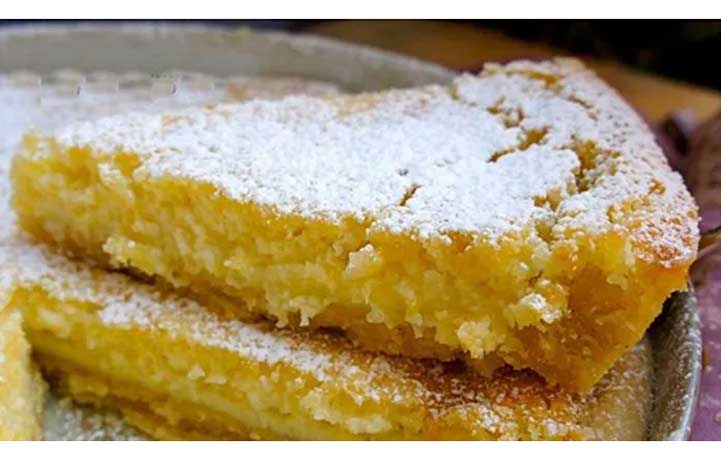 Tarte rápida de coco e iogurte 4.4 (130)