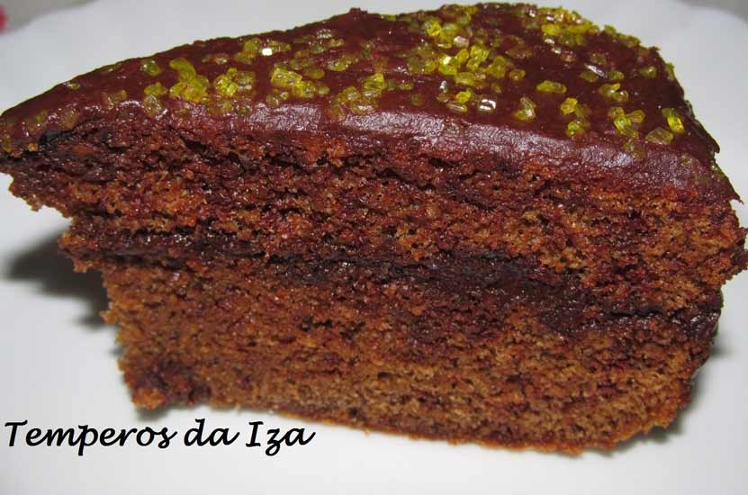 Bolo de Chocolate Recheado 4.5 (53)
