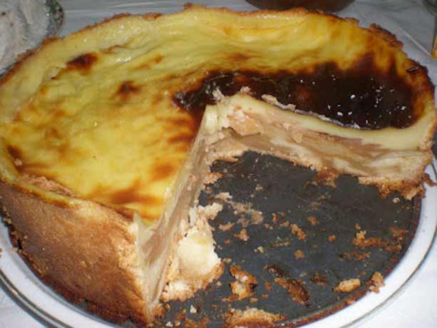 Tarte de Maçã com Nata – Duas delicias juntas 4.5 (31)